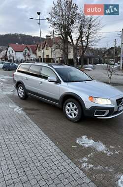 Volvo XC70  2011
