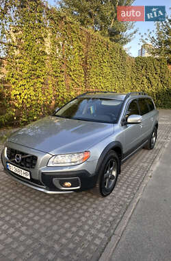 Volvo XC70  2013