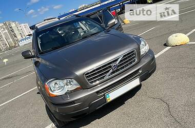 Volvo XC90  2008