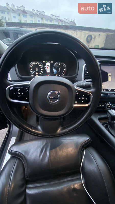 Внедорожник / Кроссовер Volvo XC90 2015 в Киеве фото 26 Внедорожник / Кроссовер Volvo XC90 2015 в Киеве