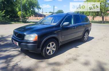 Volvo XC90  2004