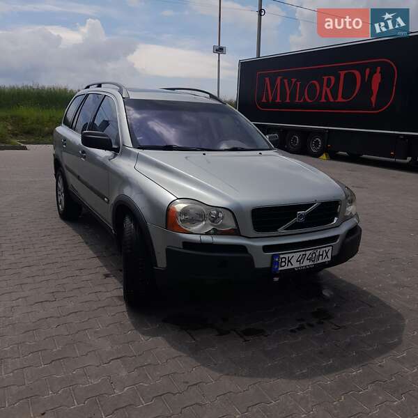 Универсал Volvo XC90