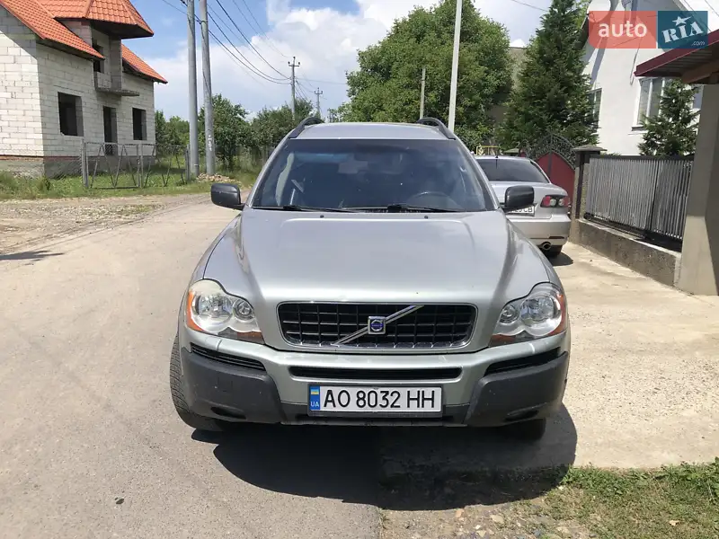 Volvo XC90 2003