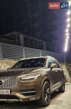 Volvo XC90  2016