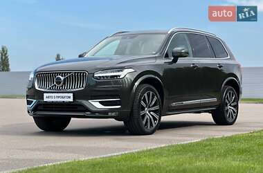 Volvo XC90  2019
