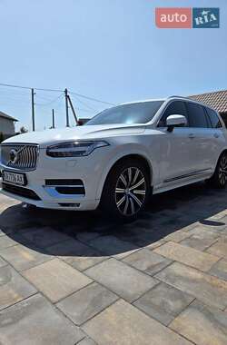 Volvo XC90  2020