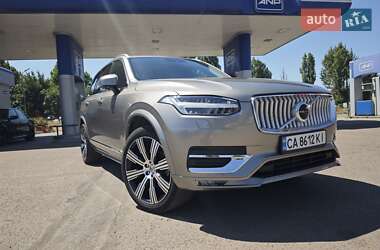 Volvo XC90  2019