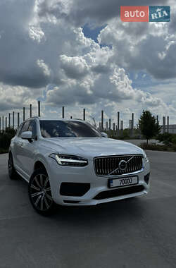 Volvo XC90  2022