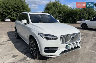 Volvo XC90  2019