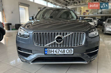 Volvo XC90  2016