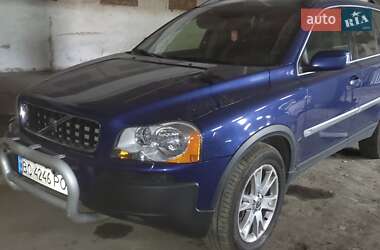 Volvo XC90  2005