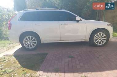 Volvo XC90  2017