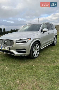 Volvo XC90  2019