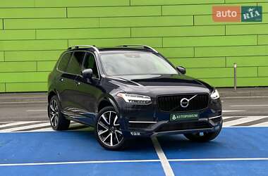 Volvo XC90  2019