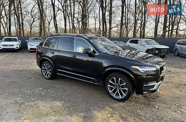 Volvo XC90  2019