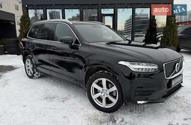 Volvo XC90  2019