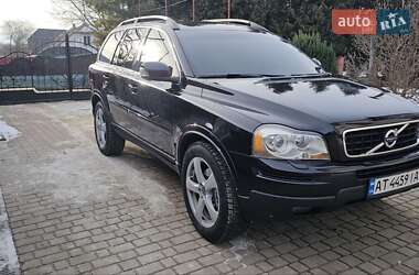 Volvo XC90  2010