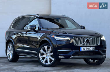 Volvo XC90  2017