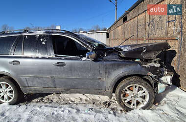 Volvo XC90  2005
