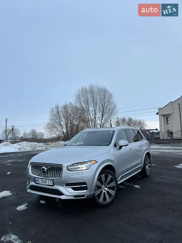 Volvo XC90 2021