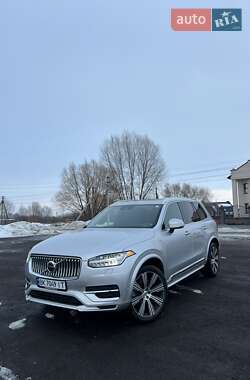 Volvo XC90 2021