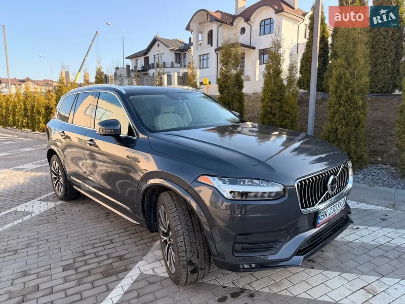Volvo XC90 2020