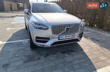 Volvo XC90  2017