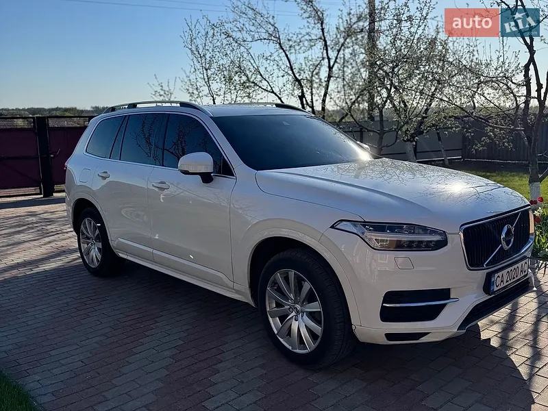 Volvo XC90