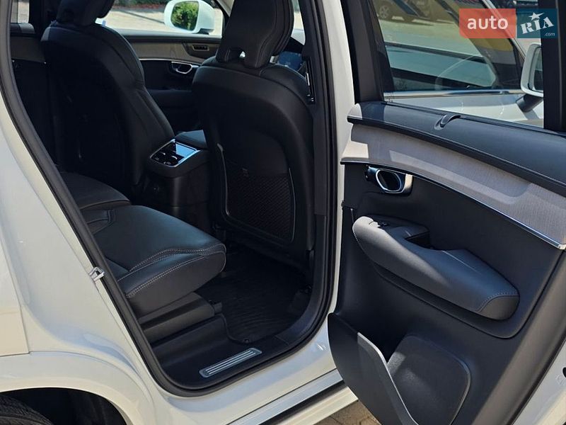 Внедорожник / Кроссовер Volvo XC90 2025 в Кривом Роге фото 29 Внедорожник / Кроссовер Volvo XC90 2025 в Кривом Роге