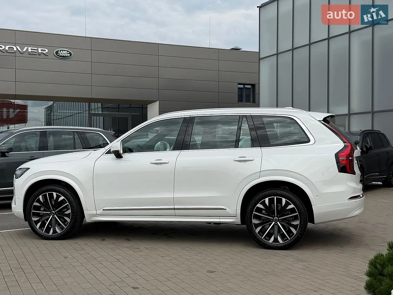2025 Volvo XC90 - мініатюра 5