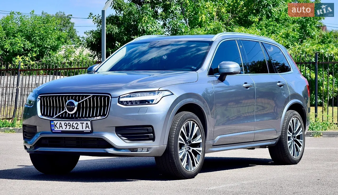 2020 Volvo XC90 - фото 1