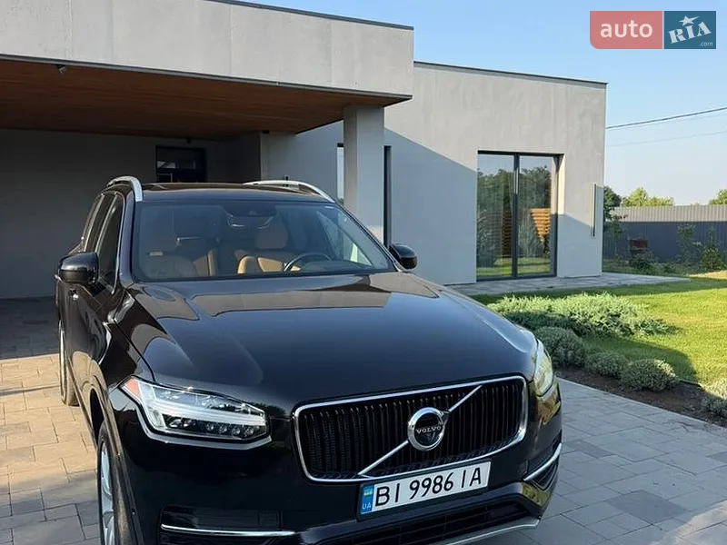 Volvo XC90