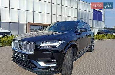 Volvo XC90  2024