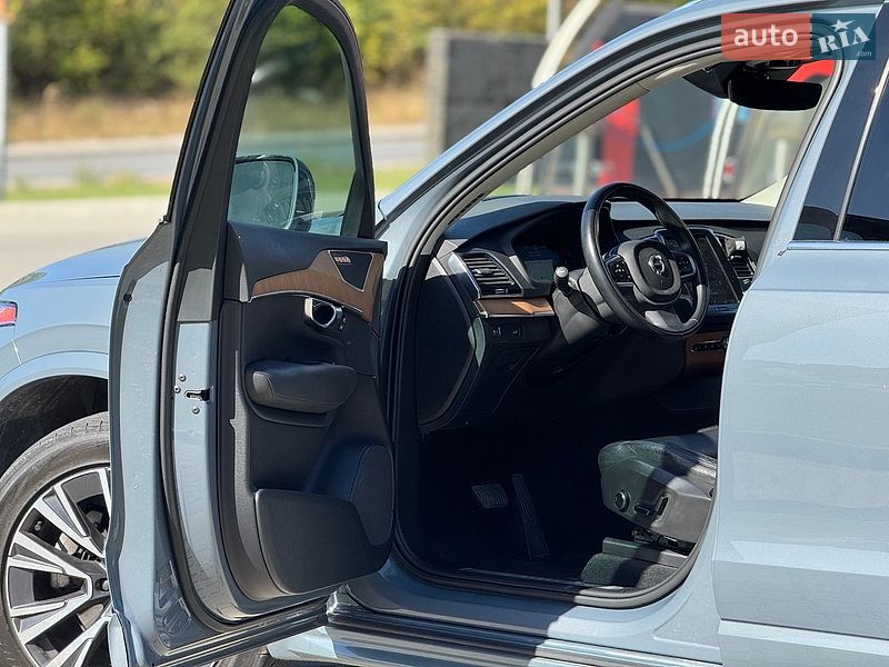 Внедорожник / Кроссовер Volvo XC90 2022 в Тернополе фото 40 Внедорожник / Кроссовер Volvo XC90 2022 в Тернополе