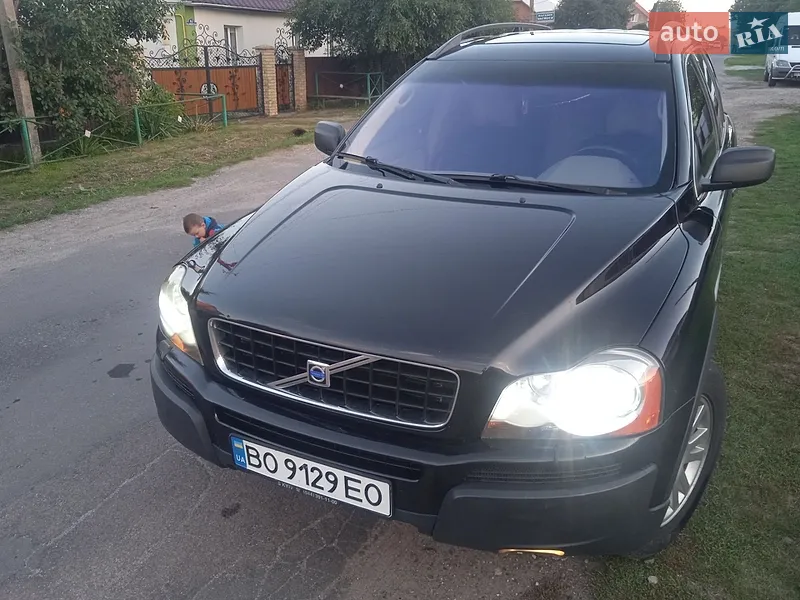 Volvo XC90 2004
