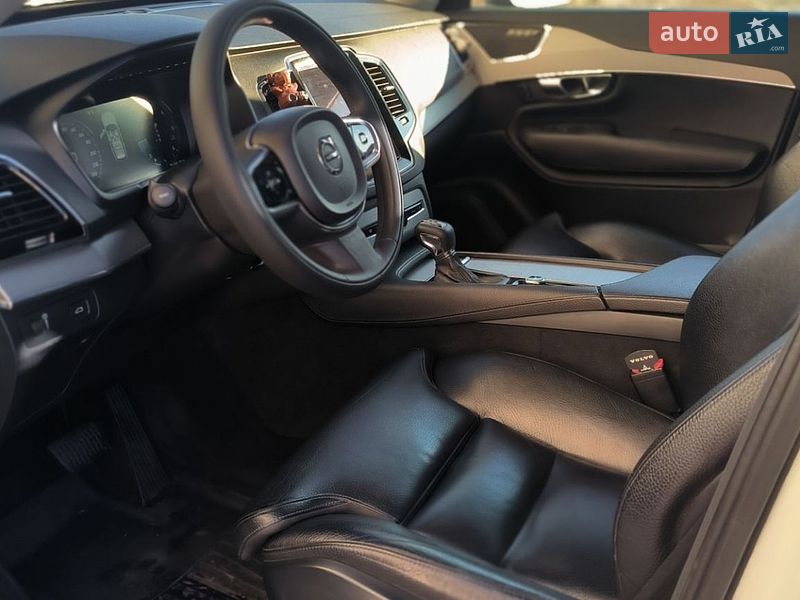 Позашляховик / Кросовер Volvo XC90 2016 в Черкасах фото 23 Позашляховик / Кросовер Volvo XC90 2016 в Черкасах