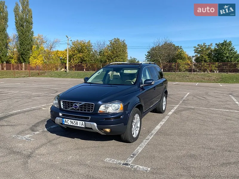 Volvo XC90 2011