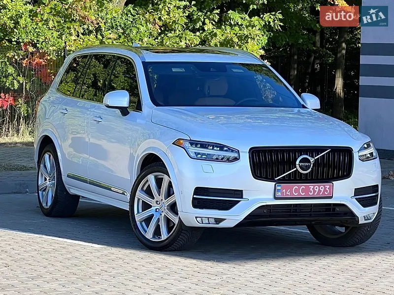 Volvo XC90