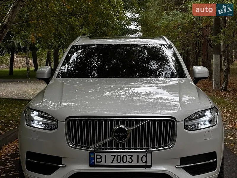 Volvo XC90