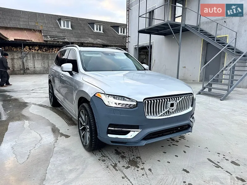 Volvo XC90
