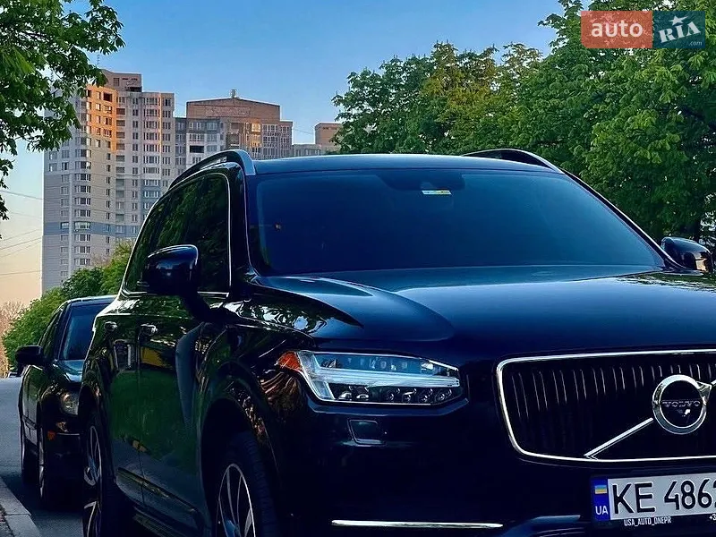 Volvo XC90