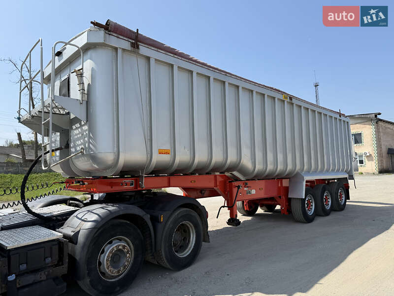 Самосвал полуприцеп Wilcox 3210