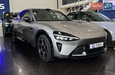 Xiaomi YU7 101.7 2025