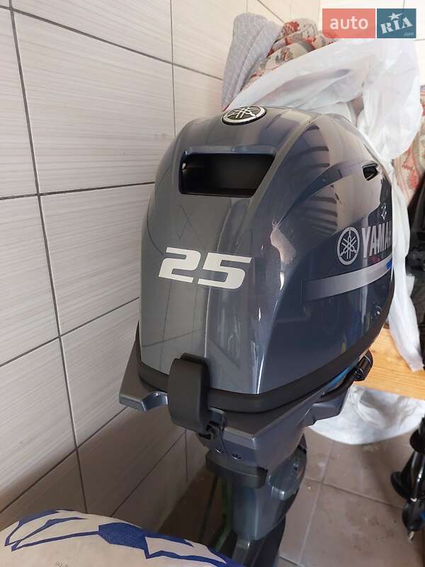 Yamaha 25
