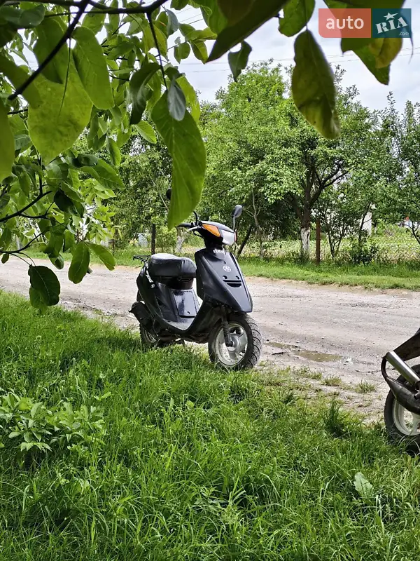 Yamaha Artistic 2000