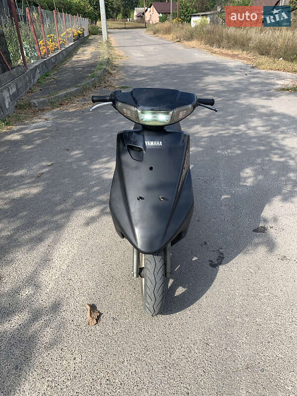 Yamaha Axis
