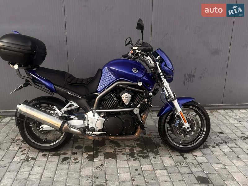 Мотоцикл Без обтікачів (Naked bike) Yamaha BT 1100 Bulldog