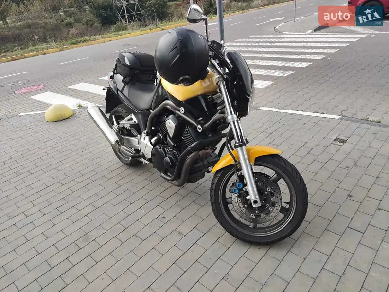 Yamaha BT 2003