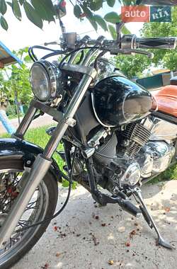 Yamaha Drag Star 400  1998