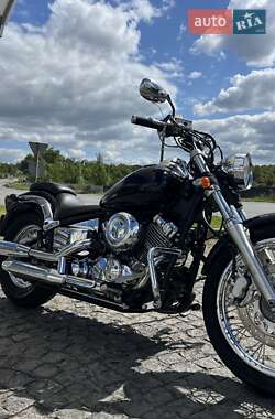 Yamaha Drag Star 400 Custom  2005